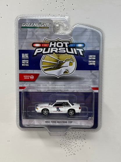 Greenlight Hot Pursuit 1993 Ford Mustang SSP Louisiana State Police 1:64 Diecast