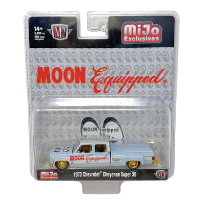 M2 Machines Moon Equipped 1973 Chevrolet Cheyenne Super 30 CHASE 1:64 Diecast