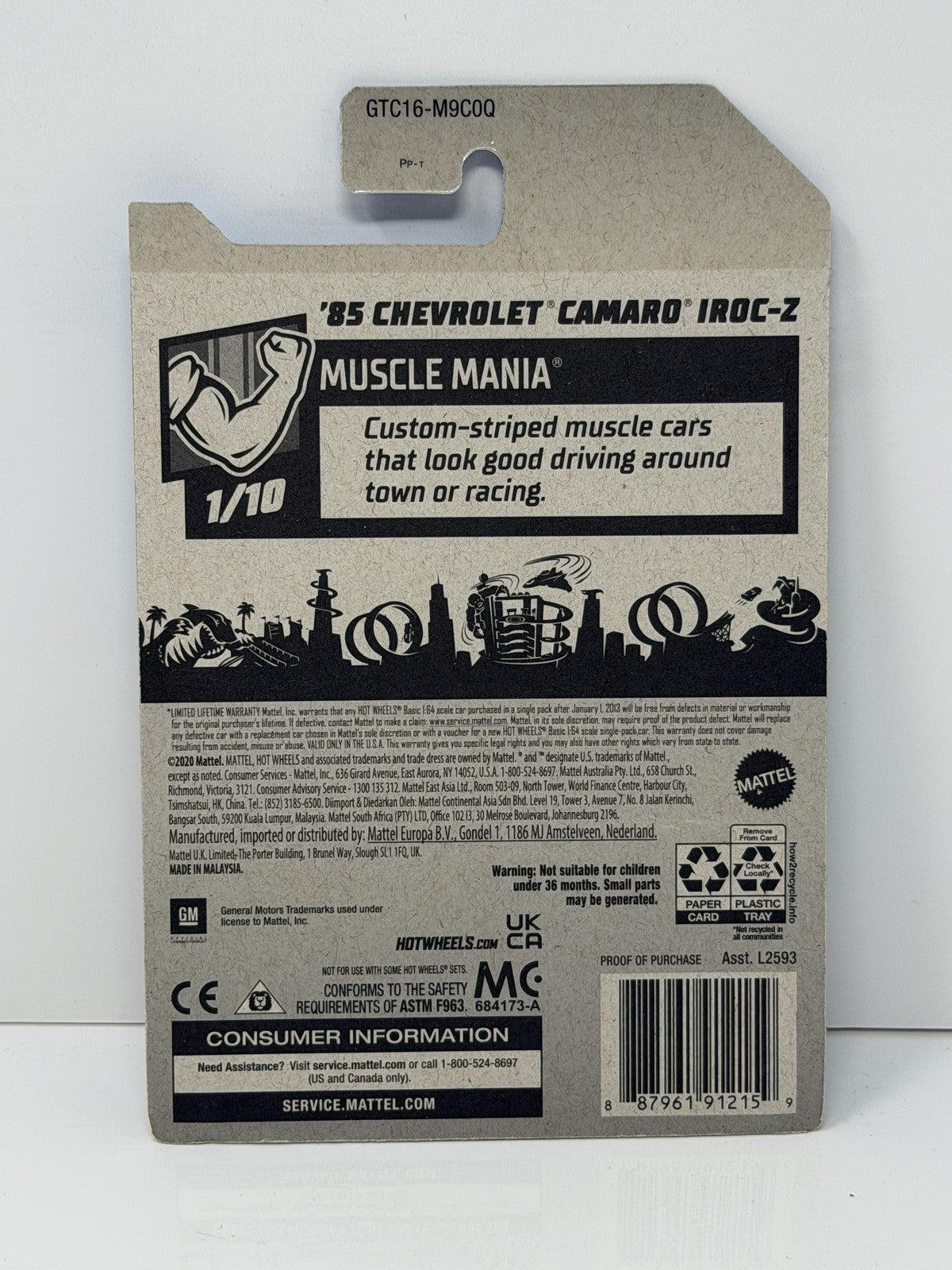 Hot Wheels Muscle Mania 1985 Chevrolet Camaro IROC-Z 1:64 Diecast Blue U.S. Card
