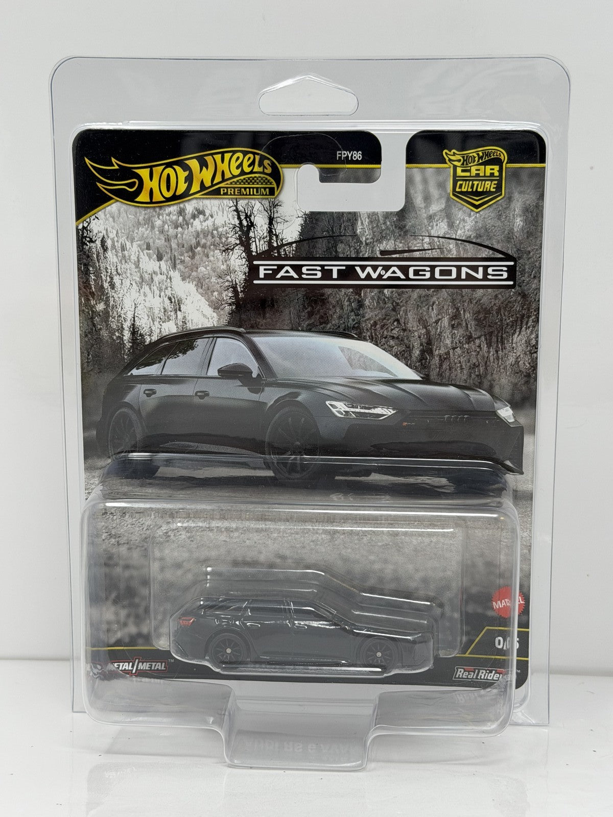 Hot Wheels Premium Fast Wagons Audi RS 6 Avant CHASE 0/5 1:64 Diecast