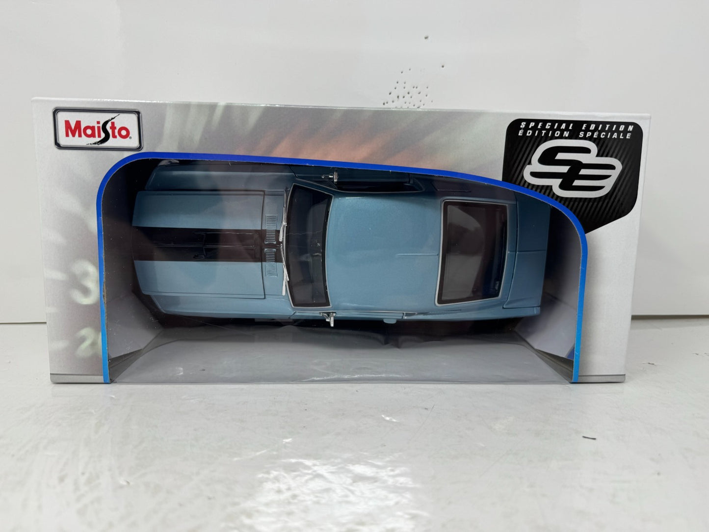 Maisto 1968 Ford Mustang GT Cobra Jet 1:18 Diecast Special Edition