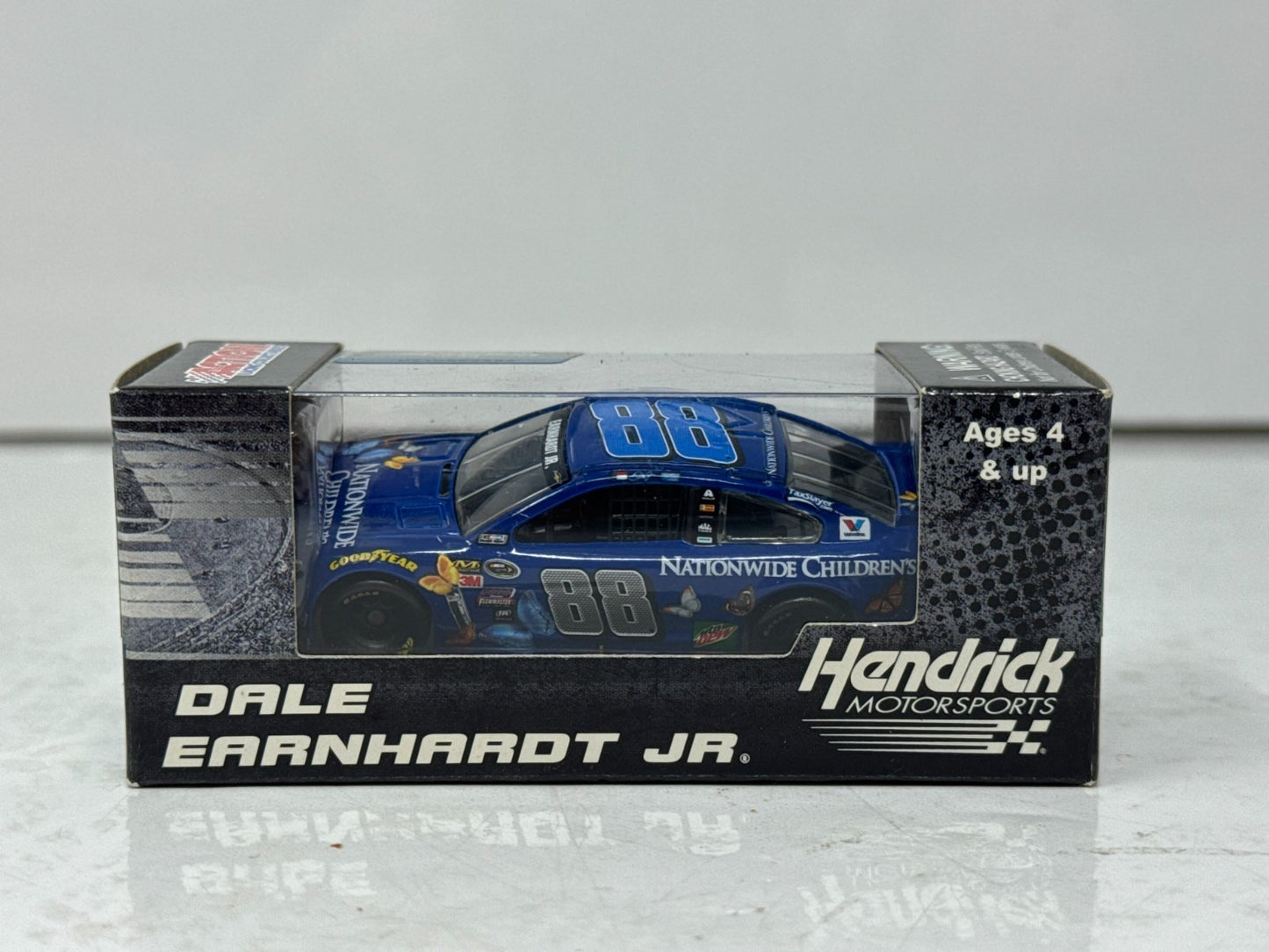 Dale Earnhardt Jr #88 Nationwide Children’s 2016 Chevy SS 1:64 NASCAR Diecast
