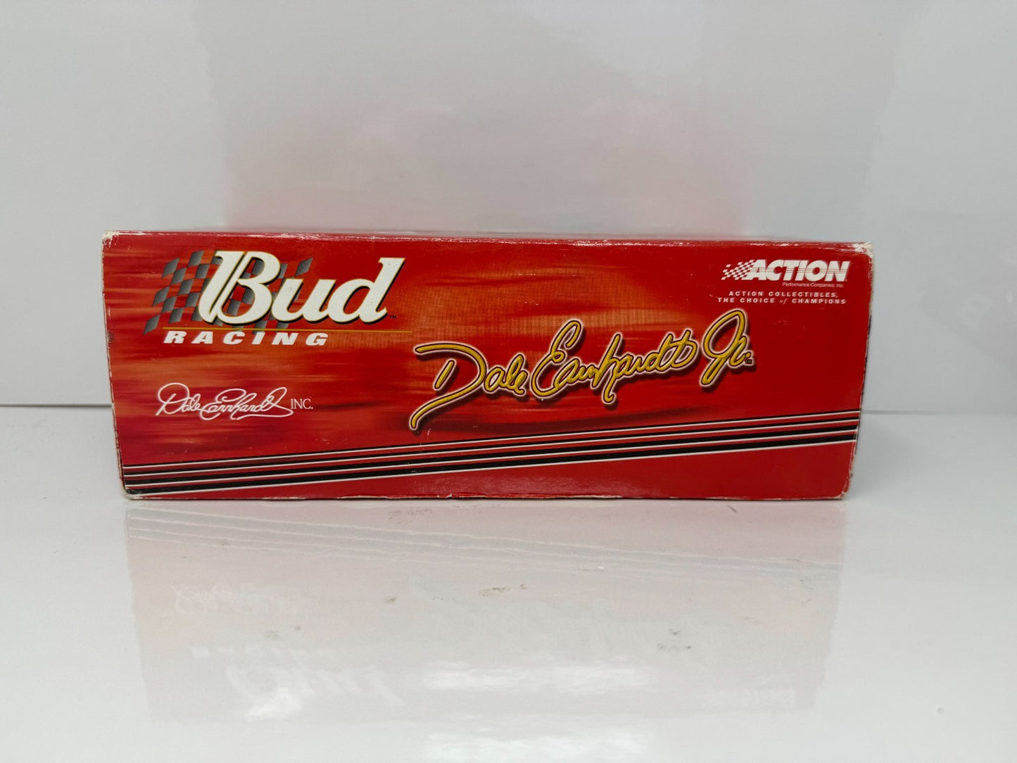 Action NASCAR Dale Earnhardt Jr #8 Budweiser 2001 Monte Carlo 1:24 Diecast
