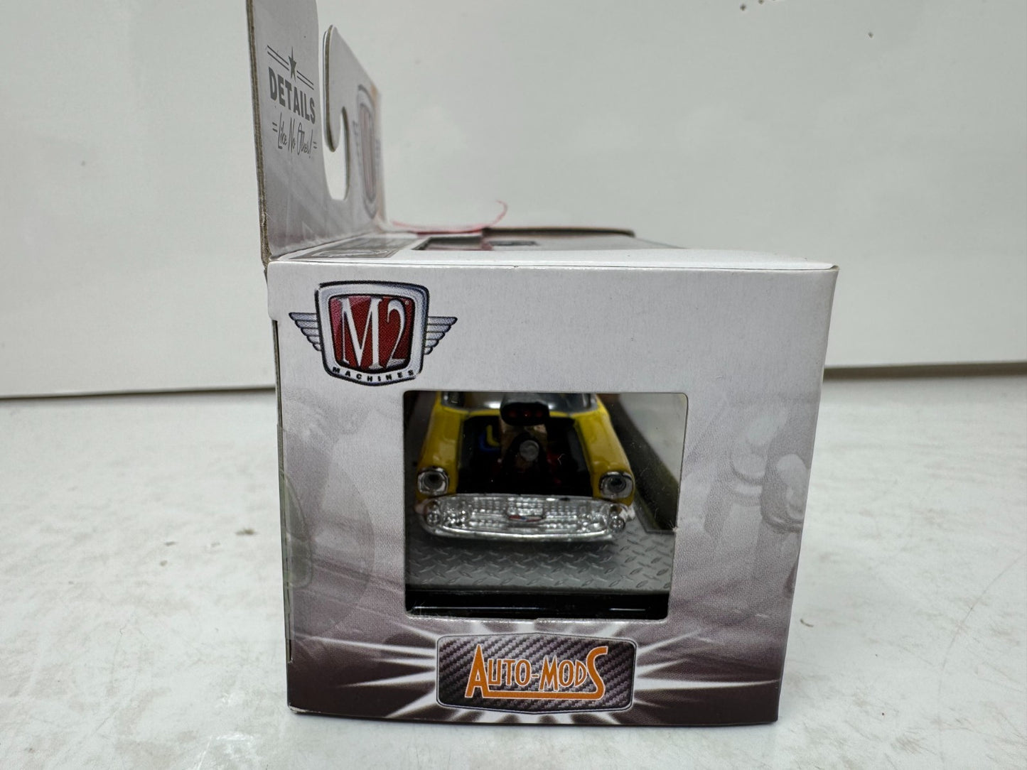 M2 Machines Auto Mods 1957 Chevrolet Sedan Delivery 1:64 Diecast Custom