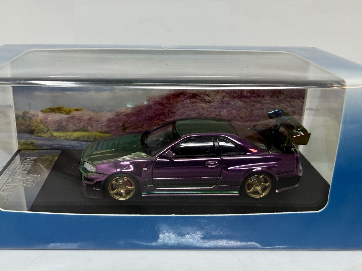 Fuji Nissan Skyline GT-R R34 Chameleon Purple 1:64 Diecast