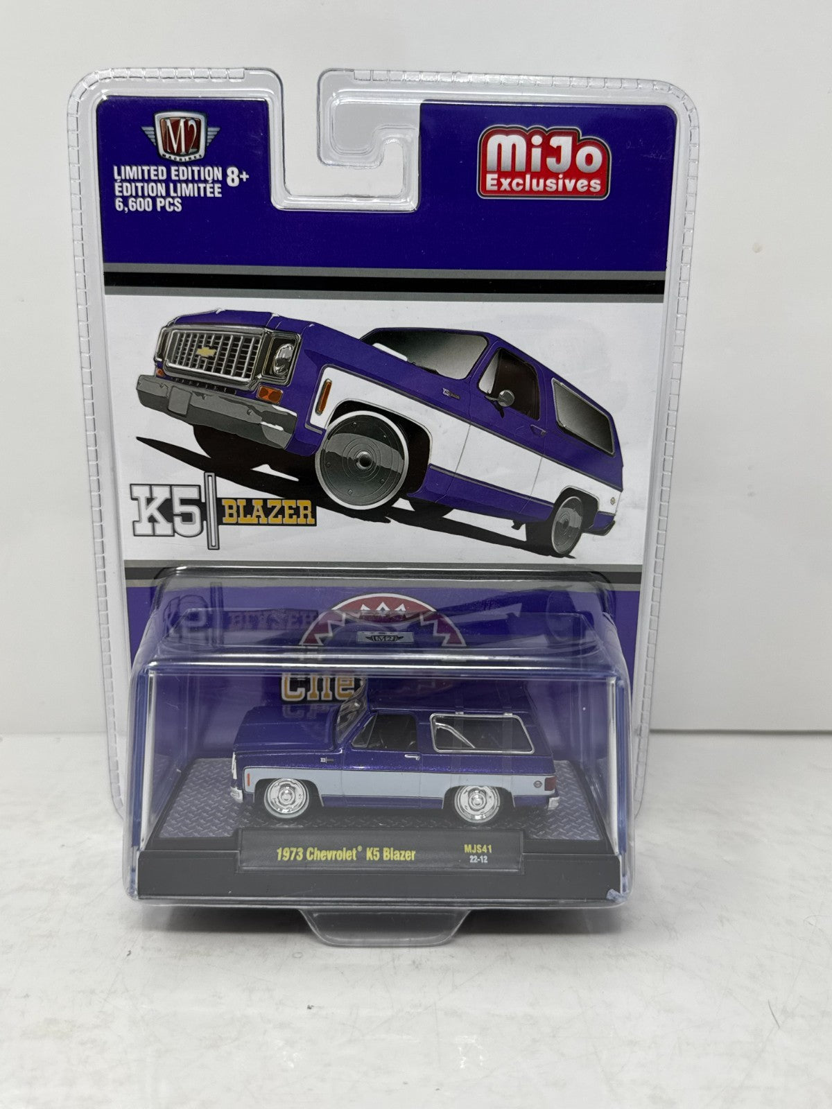 M2 Machines 1973 Chevrolet K5 Blazer 1:64 Diecast