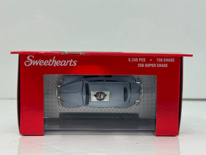 M2 Machines Sweethearts 1953 VW Beetle Deluxe European Model 1:64 Diecast