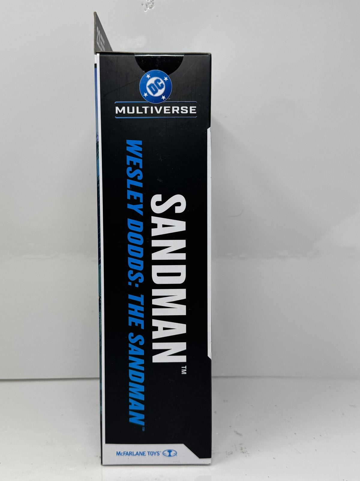 McFarlane DC Multiverse Sandman Wesley Dodds Gold Label Action Figure