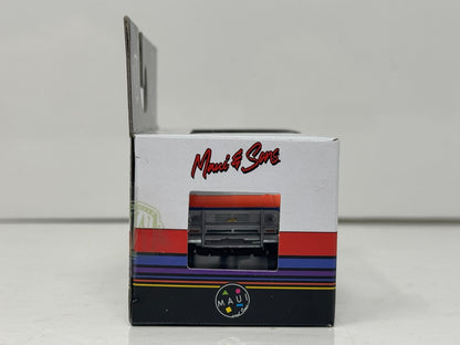 M2 Machines Maui & Sons 1971 Chevrolet Van G10 1:64 Diecast