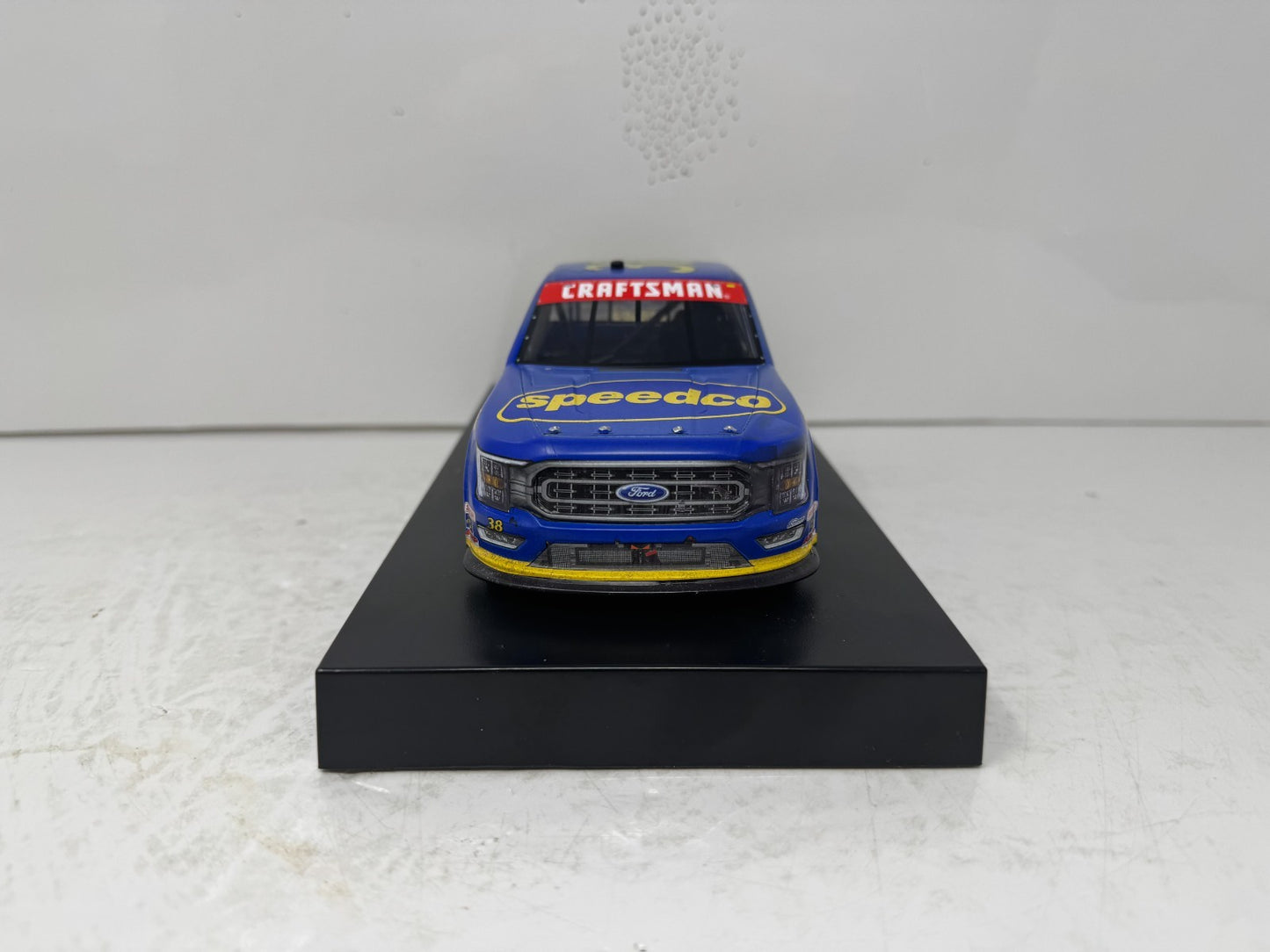 Lionel NASCAR #38 Zane Smith Speedco COTA Win Ford F-150 1:24 Diecast