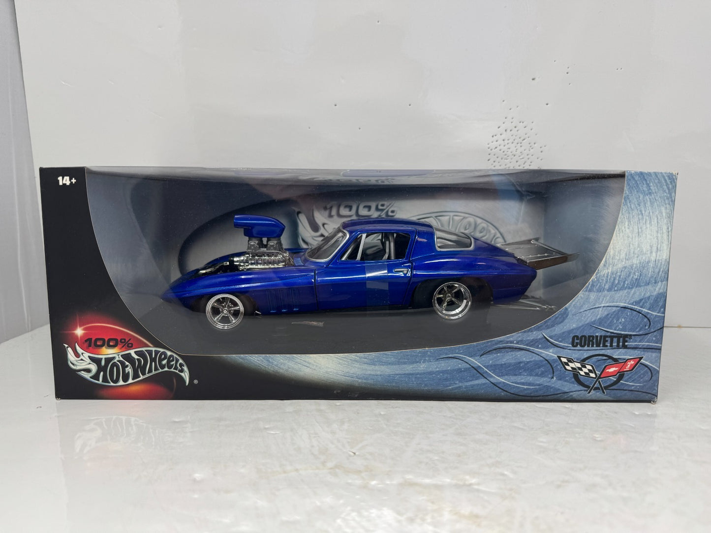 Hot Wheels 100% Chevy Corvette 1:18 Diecast