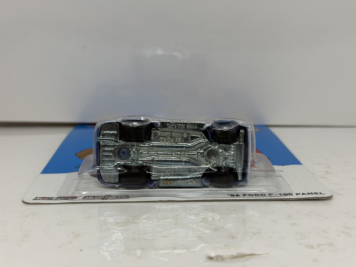 Hot Wheels Peanuts 1956 Ford F-100 Panel 1:64 Diecast Real Riders