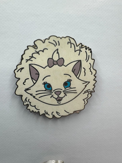 WDW Disney Marie Cats Hidden Mickey Trading Pin DC1S8