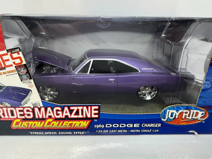 Joyride RC2 Rides Magazine Custom Collection 1969 Dodge Charger HEMI 124 Diecast
