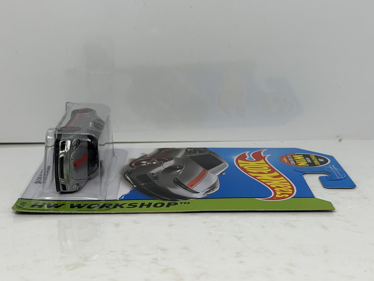 Hot Wheels ZAMAC HW Workshop Porsche 911 GT3 RS 1:64 Diecast