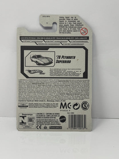 Hot Wheels Muscle Mania 1970 Plymouth Superbird 1:64 Diecast White Yellow