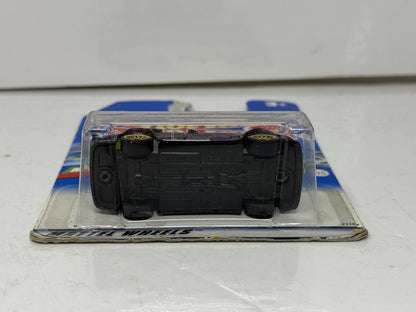 Hot Wheels Mercedes C-Class 1:64 Diecast Purple
