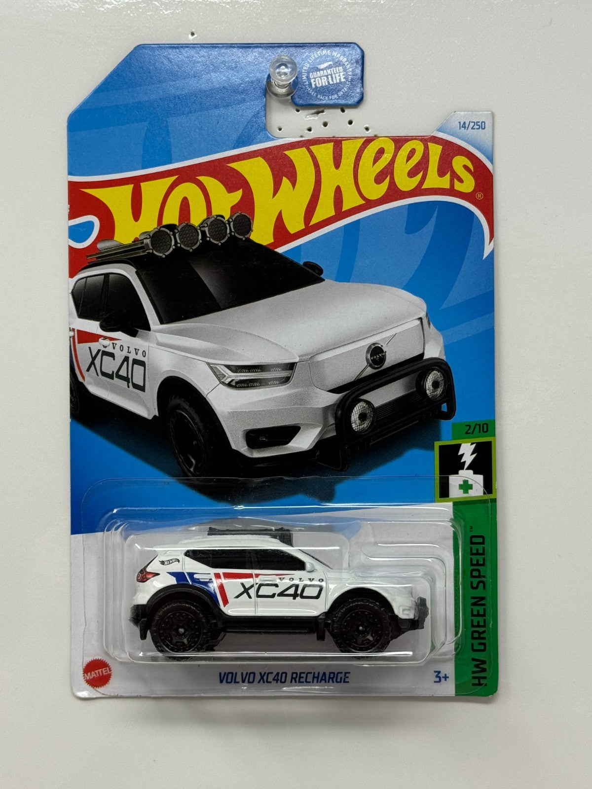 Hot Wheels Green Speed Volvo XC40 Recharge 1:64 Diecast