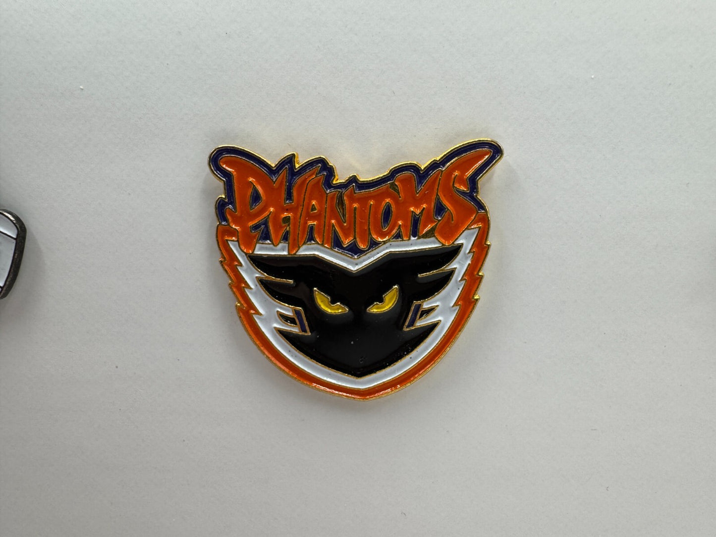 Lehigh Valley Phantoms AHL Hockey Team Logo Lapel Pin UDT1