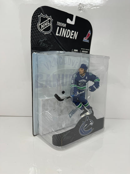 McFarlane NHL Trevor Linden Vancouver Canucks Canadian Exclusive Figure