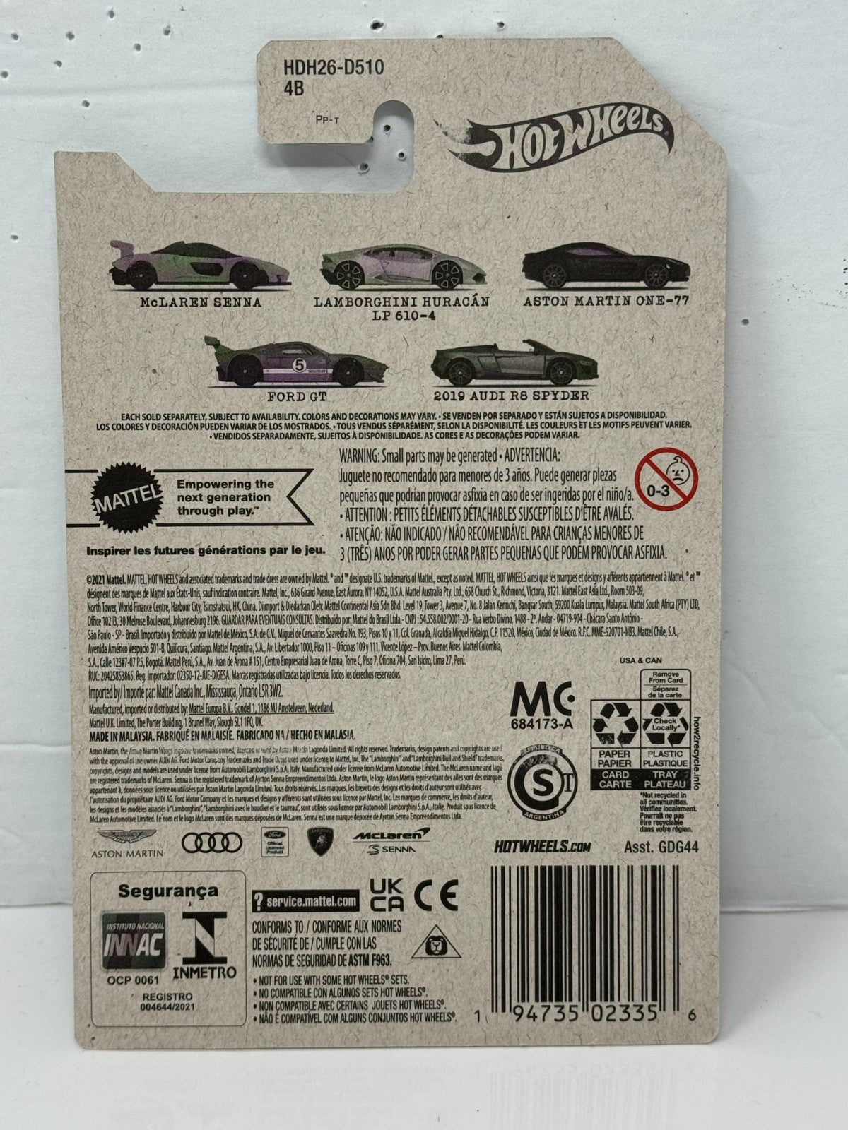 Hot Wheels World Class Racers 2019 Audi R8 Spyder 1:64 Diecast