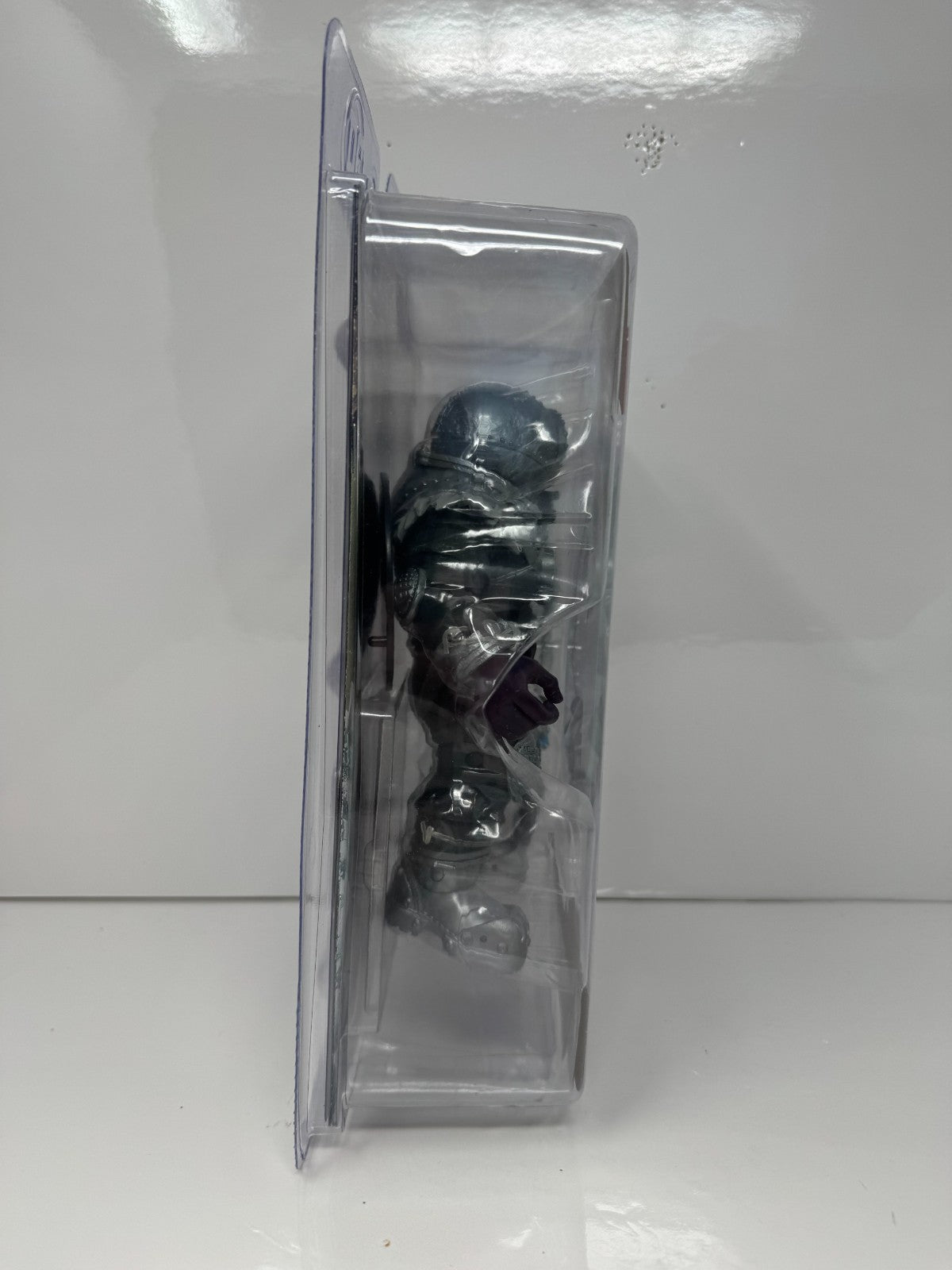 DC Direct Batman Fighting the Frozen Mr. Freeze Action Figure