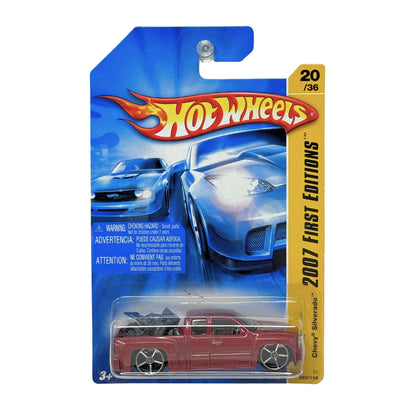 Hot Wheels 2007 First Editions Chevy Silverado 1:64 Diecast