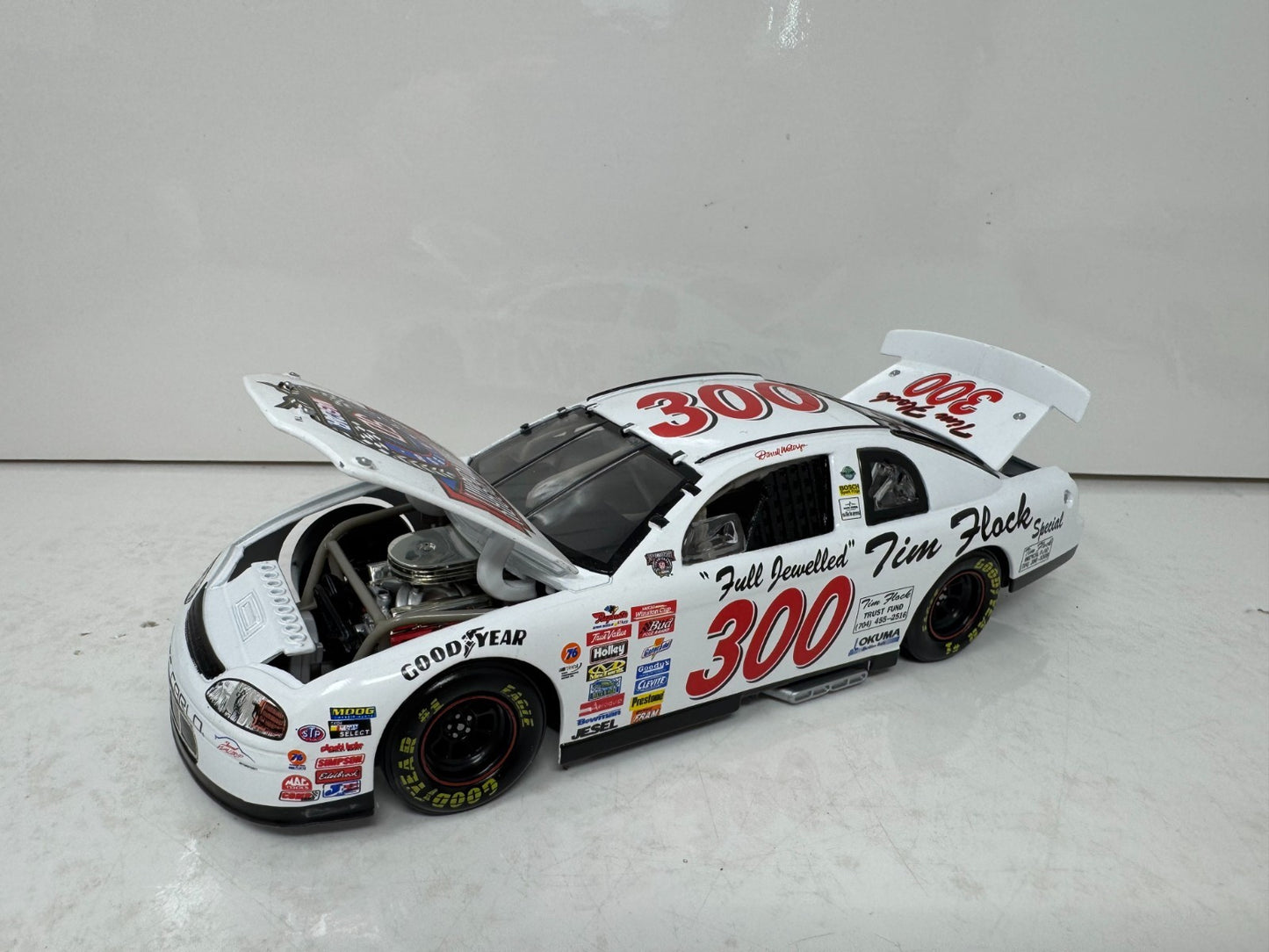 Action Nascar #300 Darrell Waltrip Tim Flock 1998 Chevy Monte Carlo 1:24 Diecast