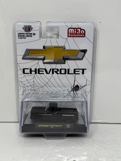 M2 Machines Black Widow 1973 Chevrolet Custom Deluxe 10 1:64 Diecast