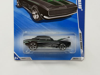 Hot Wheels Muscle Mania 1967 Chevrolet Camaro 1:64 Diecast Black Green