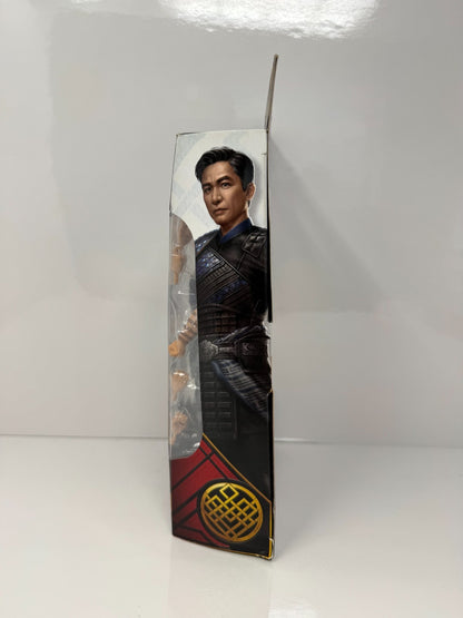 Marvel Legends Shang-Chi Wenwu Action Figure w/ Mr Hyde BAF Piece