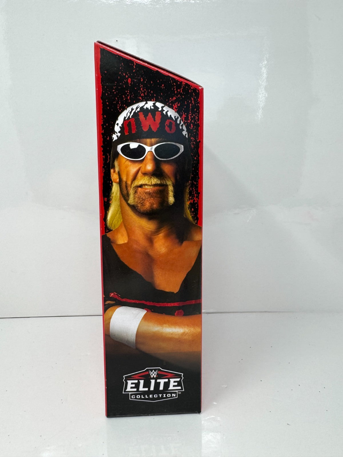 Mattel WWE Ringside Exclusive nWo Hollywood Hulk Hogan Action Figure