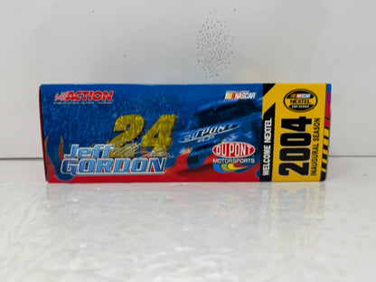 Action Nascar #24 Jeff Gordon DuPont NEXTEL Inaugural Season 2004 1:24 Diecast
