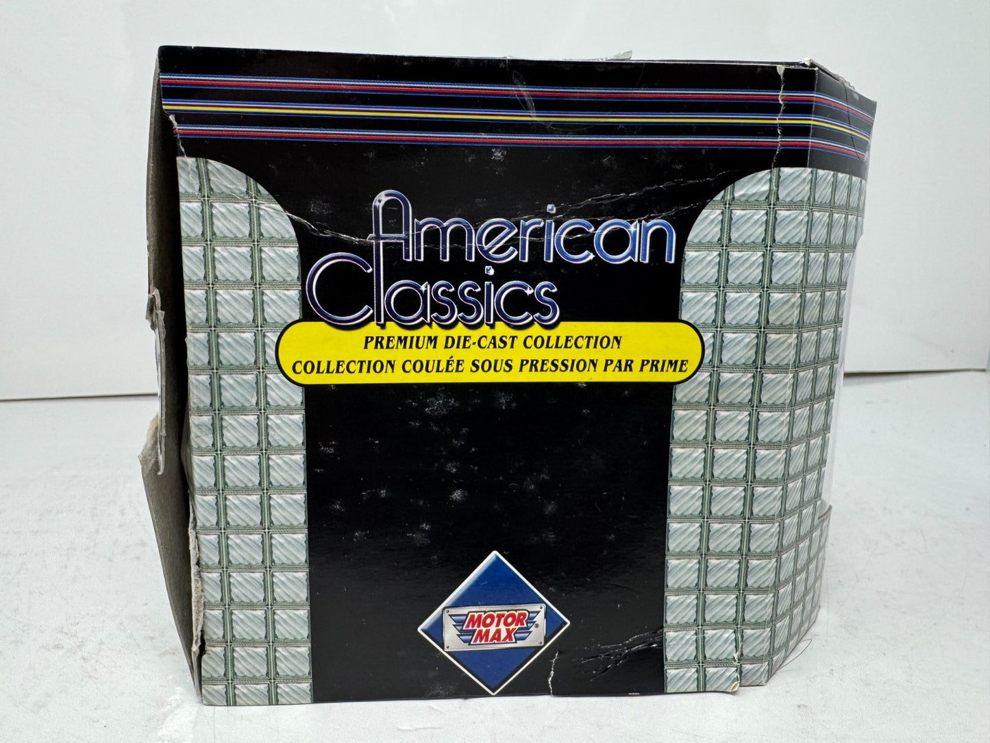 Motormax 1932 Ford Coupe Hot Rod Black w/ Flames 1:18 Diecast Car