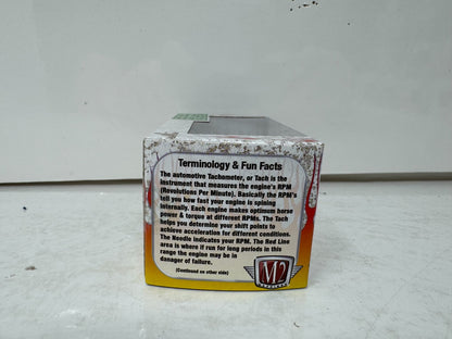 M2 Machines 1971 Plymouth HEMI Cuda Auto Drivers 1:64 Diecast