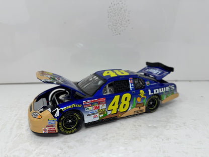 Action Nascar #48 Jimmie Johnson Looney Tunes 2002 Monte Carlo 1:24 Diecast