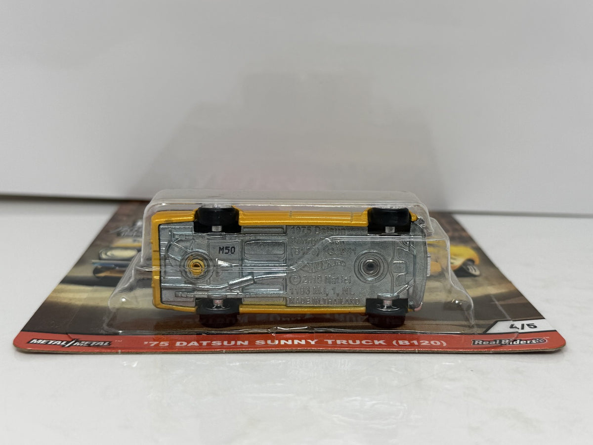 Hot Wheels Premium Japan Historics 3 1975 Datsun Sunny Truck B120 1:64 Diecast