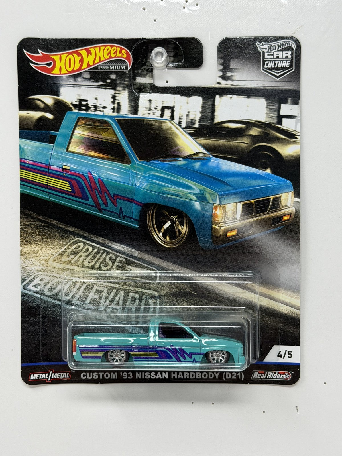 Hot Wheels Premium Cruise Boulevard Custom 1993 Nissan Hardbody D21 1:64 Diecast