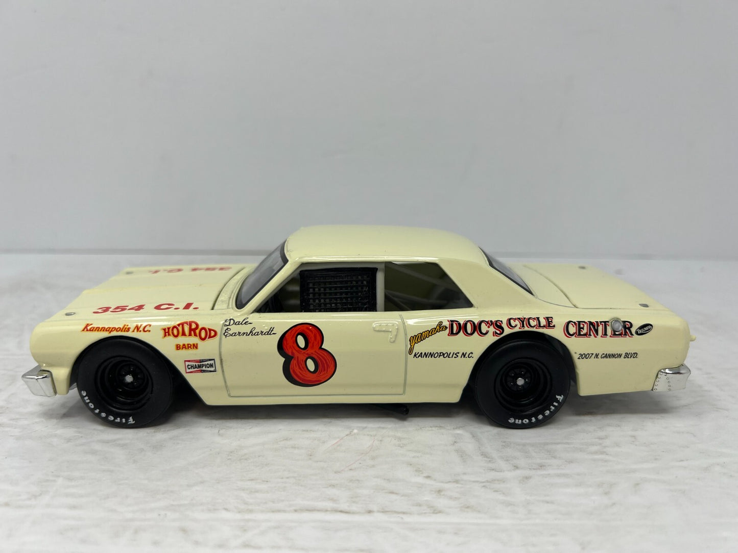Action Nascar #8 Dale Earnhardt Sr Asphalt Win 1964 Chevy Chevelle 1:24 Diecast