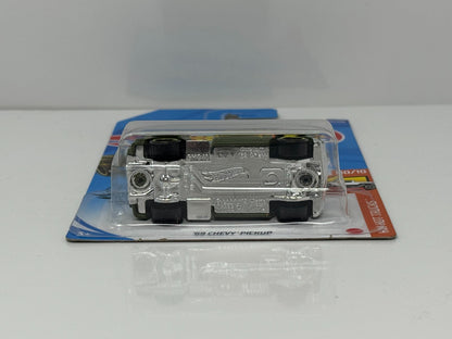 Hot Wheels HW Hot Trucks 1969 Chevy Pickup 1:64 Diecast