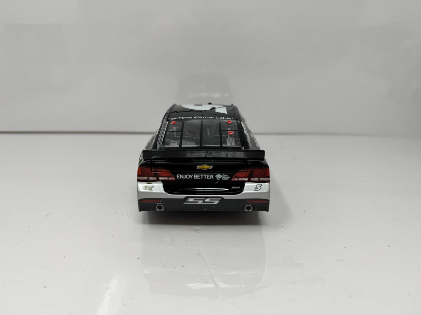 Lionel NASCAR Kasey Kahne #5 Time Warner Cable 2013 Chevrolet SS 1:24 Diecast