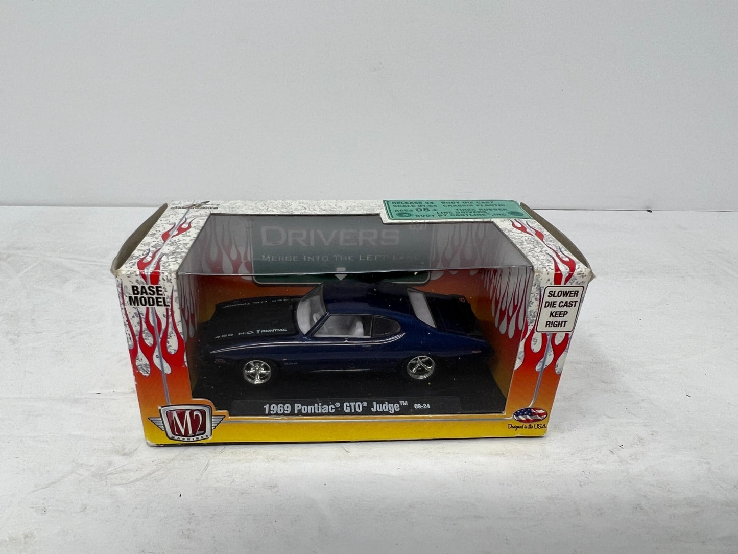 M2 Machines Drivers 1969 Pontiac GTO Judge 1:64 Diecast