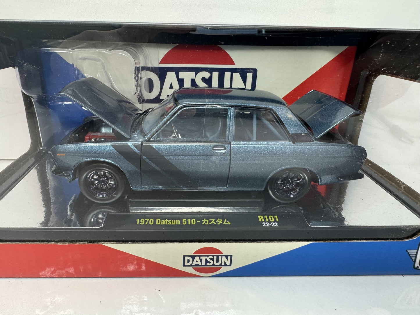 M2 Machines Datsun 1970 Datsun 510 Custom CHASE 1:24 Diecast