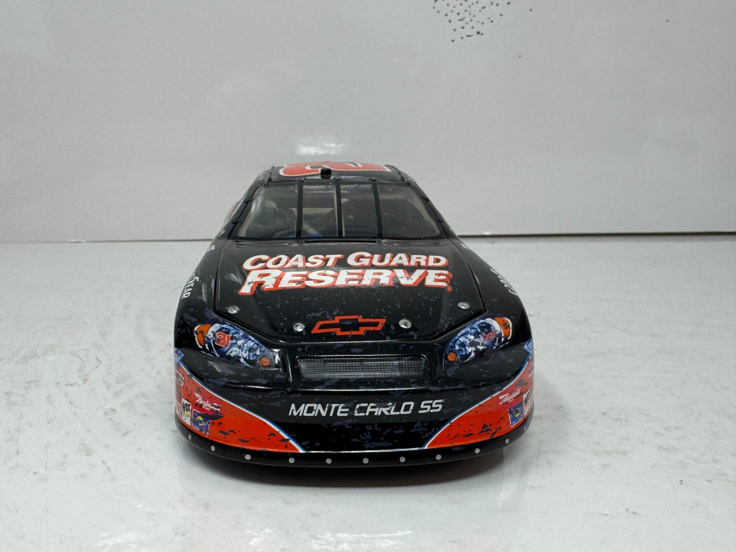 Motorsports Authentics Nascar #21 Kevin Harvick Richmond Win DEALER 1:24 Diecast