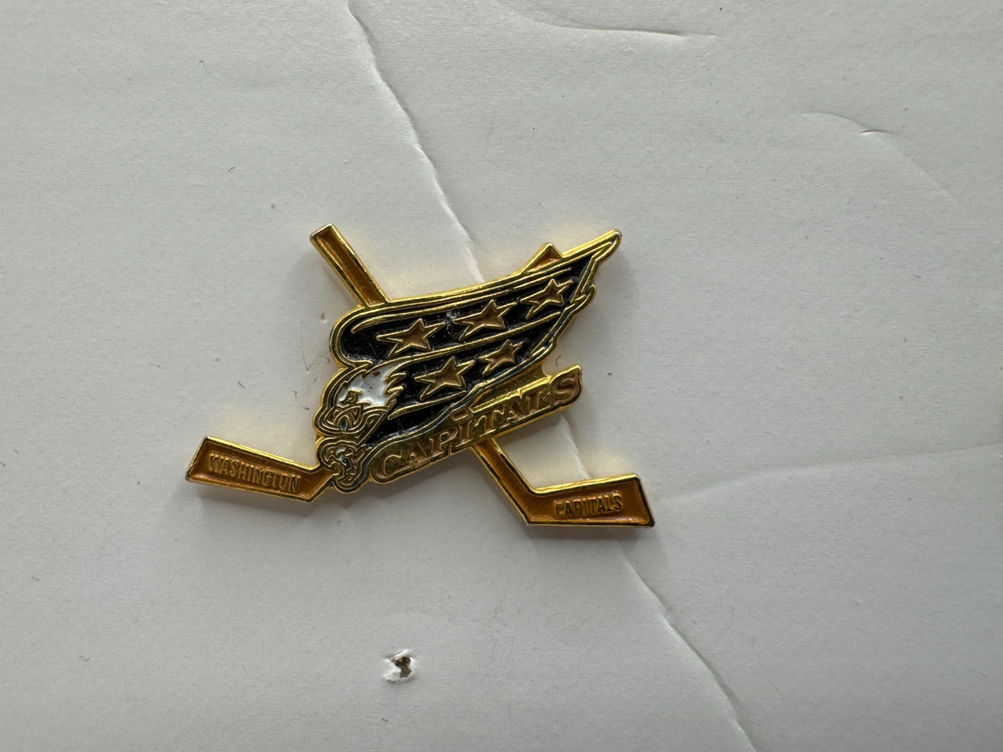 Washington Capitals NHL Hockey Lapel Pin