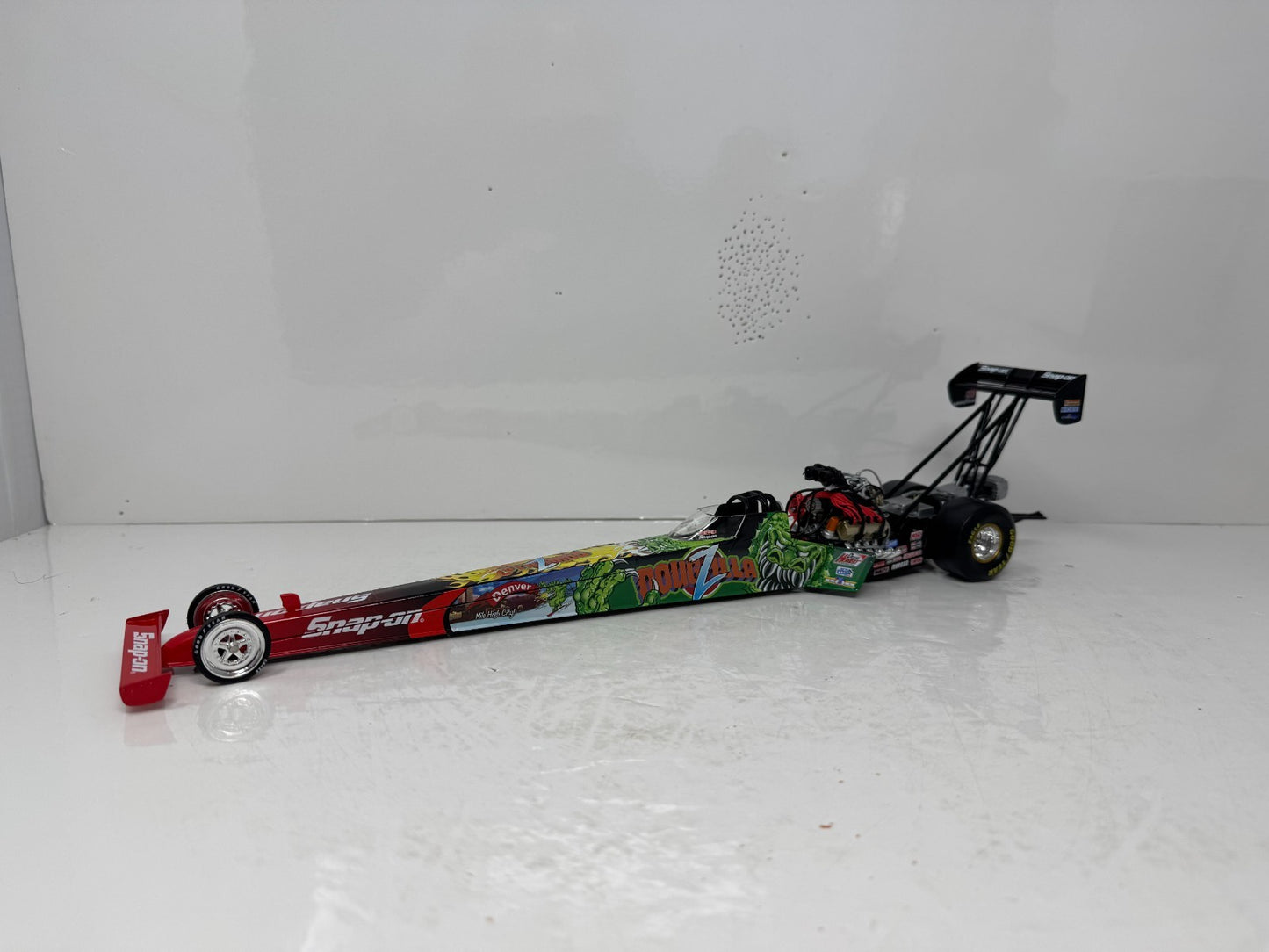 Action NHRA Doug Herbert Snap-On Dougzilla Denver Top Fuel Dragster 1:24 Diecast