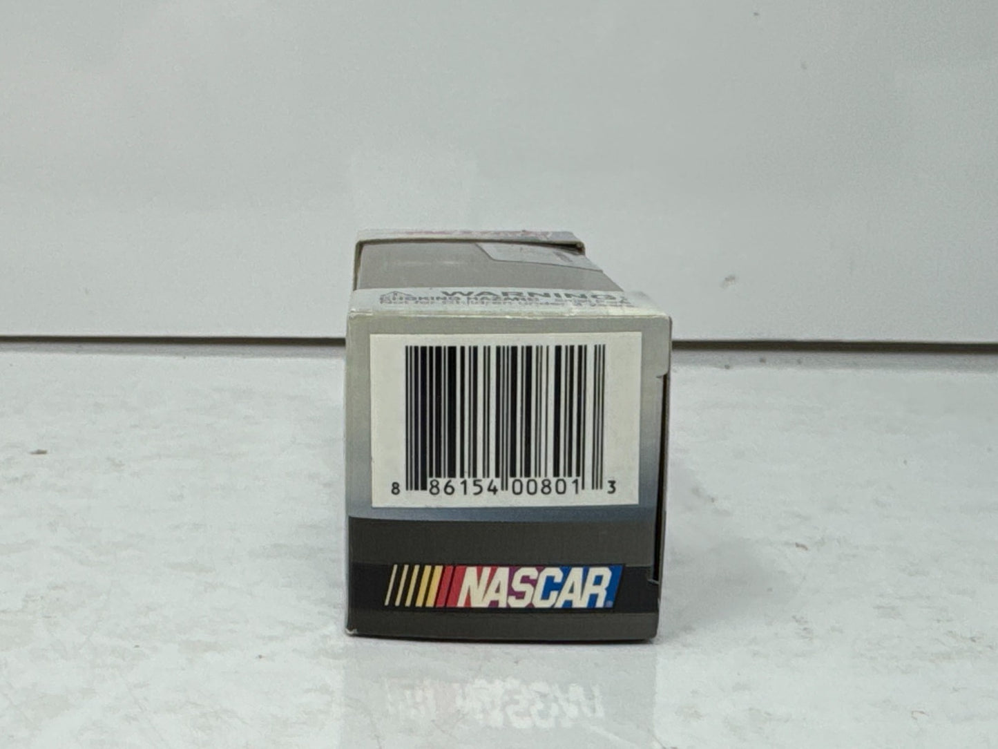 Ryan Newman #39 Wix Filters 2011 NASCAR 1:64 Diecast – Stewart-Haas Racing