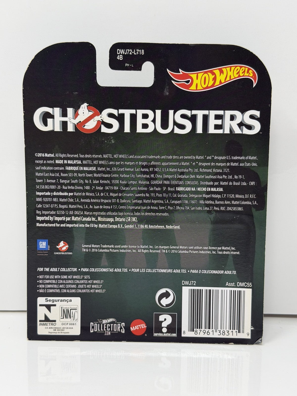 Hot Wheels Retro Entertainment Ghostbusters Ecto-1 1:64 Diecast White