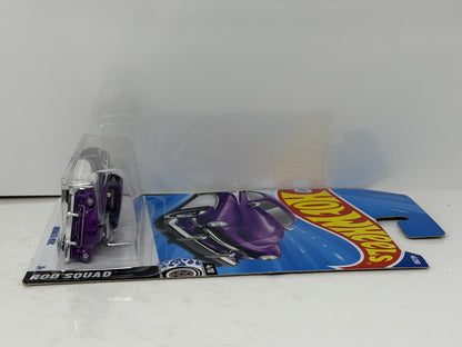 Hot Wheels Super Treasure Hunt Hirohata Merc Rod Squad 1:64 Diecast STH