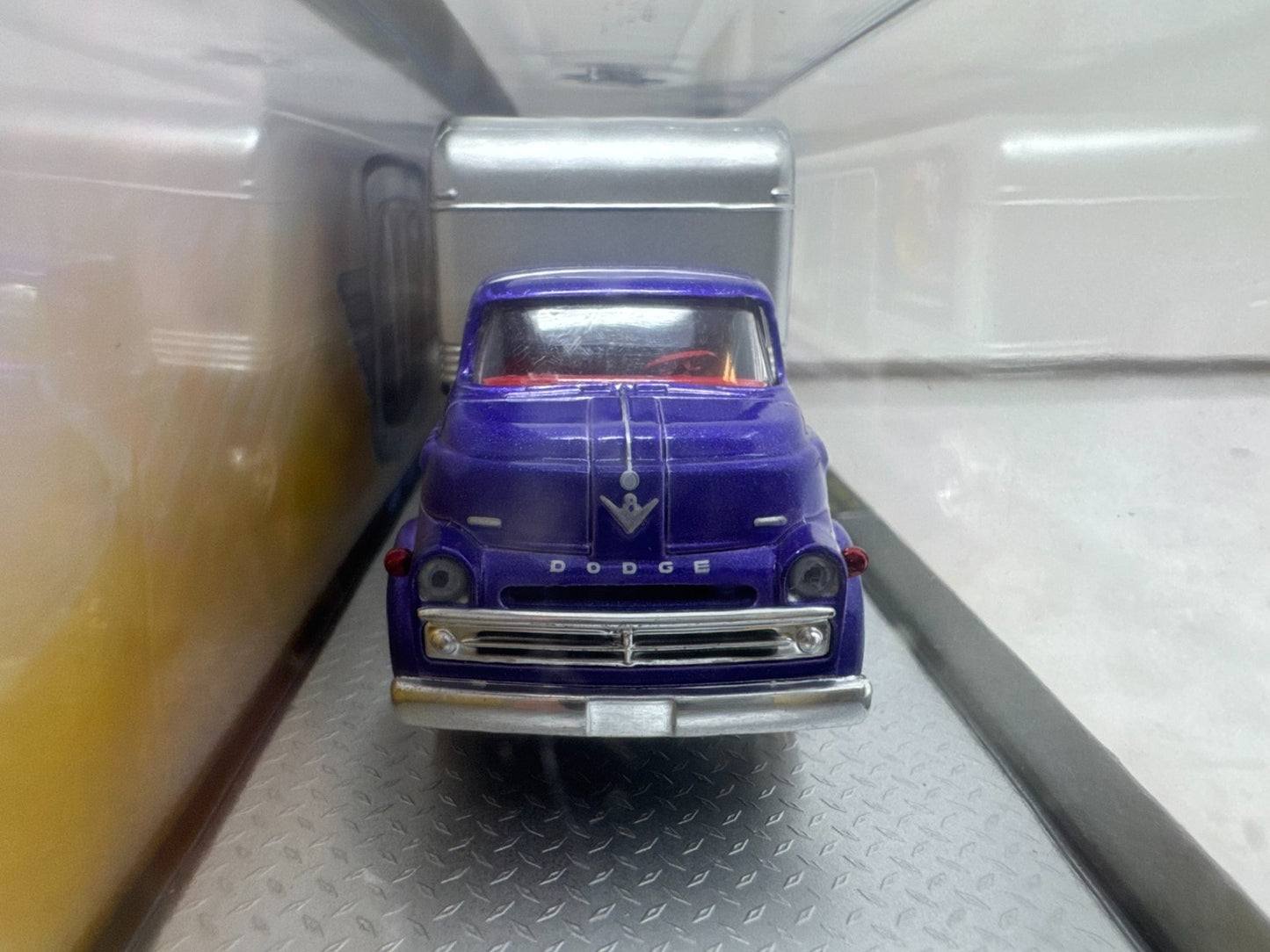 M2 Machines Auto Haulers 1968 Plymouth Barracuda Super Stock CHASE 1:64 Diecast